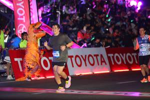 BIB: 44106, 1994
                            <button type="button" onclick="openModal(23179734)" class="btn btn-primary btn-sm float-right btn-popup" data-toggle="modal" data-target=".modal-high-quality">
                        <i class="fas fa-shopping-cart"></i> Add to Cart
                    </button>
                                            <button type="button" onclick="isThisMe(23179734, true)" class="btn btn-success btn-sm float-right btn-popup btn-isme hidden" data-toggle="tooltip" data-placement="bottom" title="นี่คือรูปของคุณใช่ไหม คลิกที่นี่เพื่อเอาเข้าอัลบั้ม">
                        <i class="fas fa-plus"></i> Add to album
                    </button>
                    <button type="button" onclick="isThisMe(23179734, false)" class="btn btn-warning btn-sm float-right btn-popup btn-isnotme hidden">
                        <i class="fas fa-ban"></i> Remove from album
                    </button>